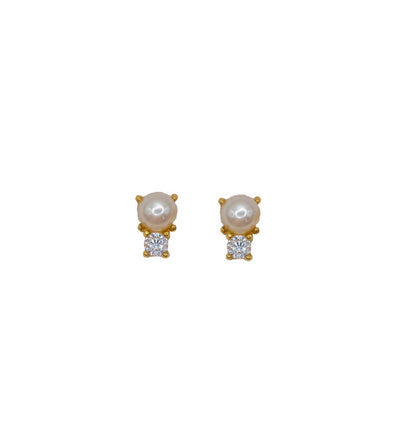 Pearl Out Earrings